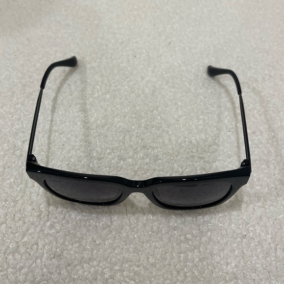 Diff eyewear Bella black polarized sunglasses - Picture 3 of 6